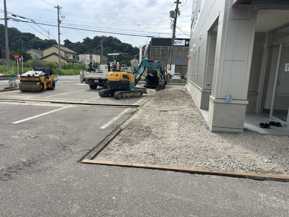 施工中